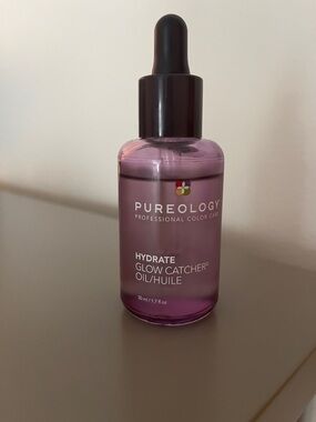 Pureology Hydrate Glow Catcher Oil - Lavender Purple Bottle